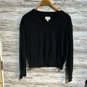 Frank   oak black v neck sweater size XS